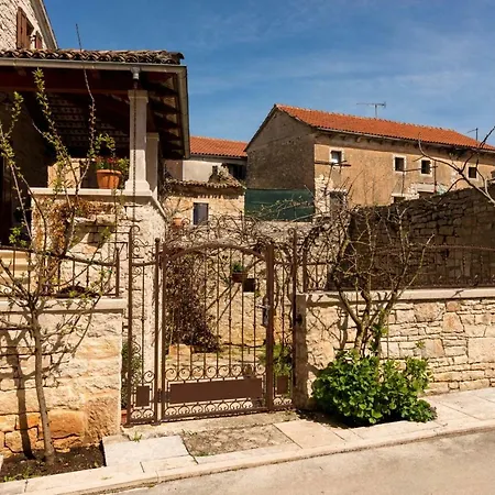 Enna Apartman Svetvincenat